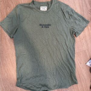 Abercrombie & Fitch Green Short Sleeve Tee